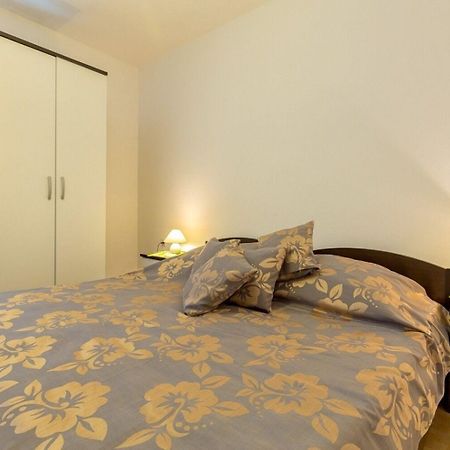 Apartments Mari Zrnovo Zewnętrze zdjęcie